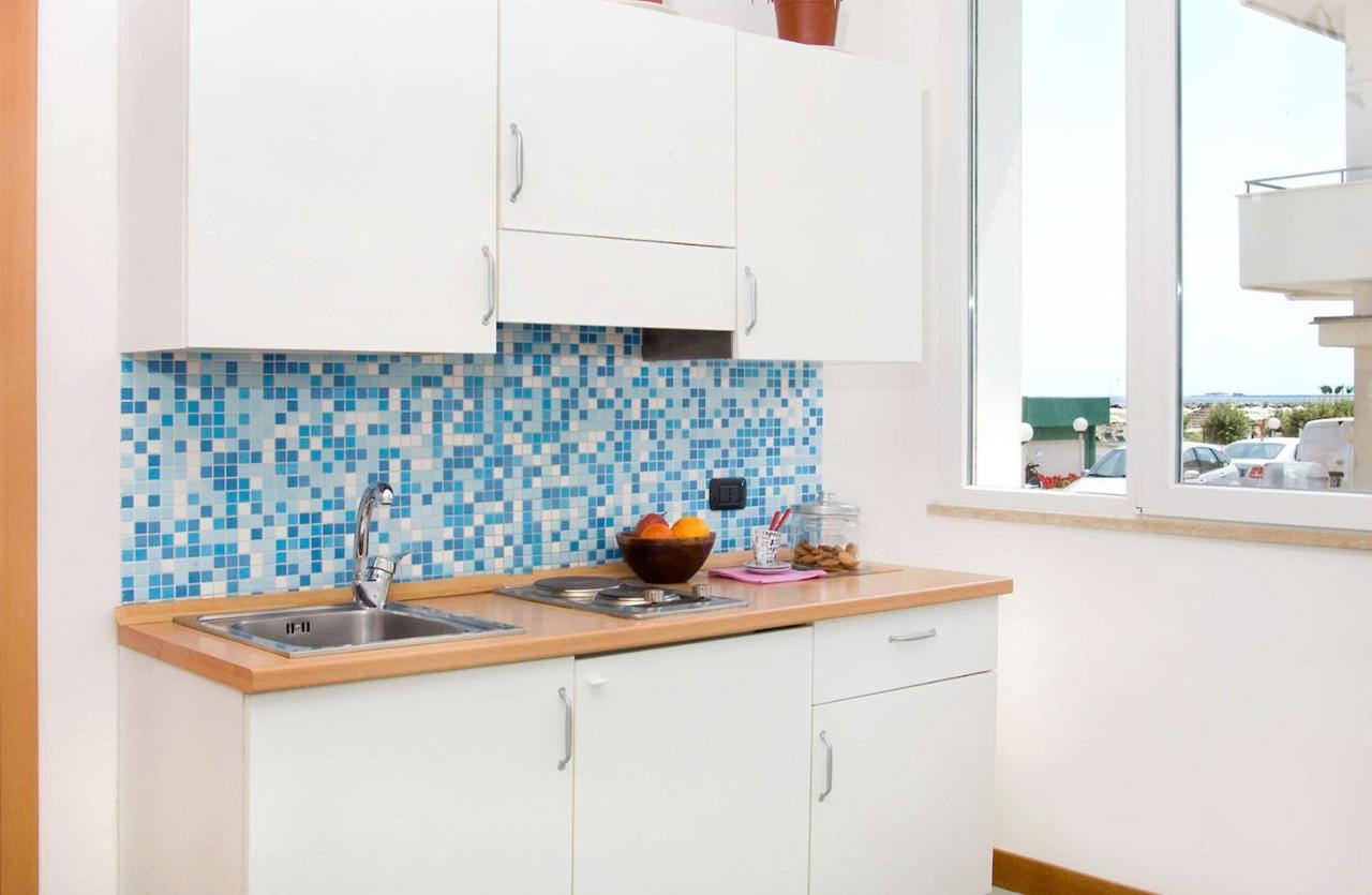 Sun Beach Residence Римини Экстерьер фото
