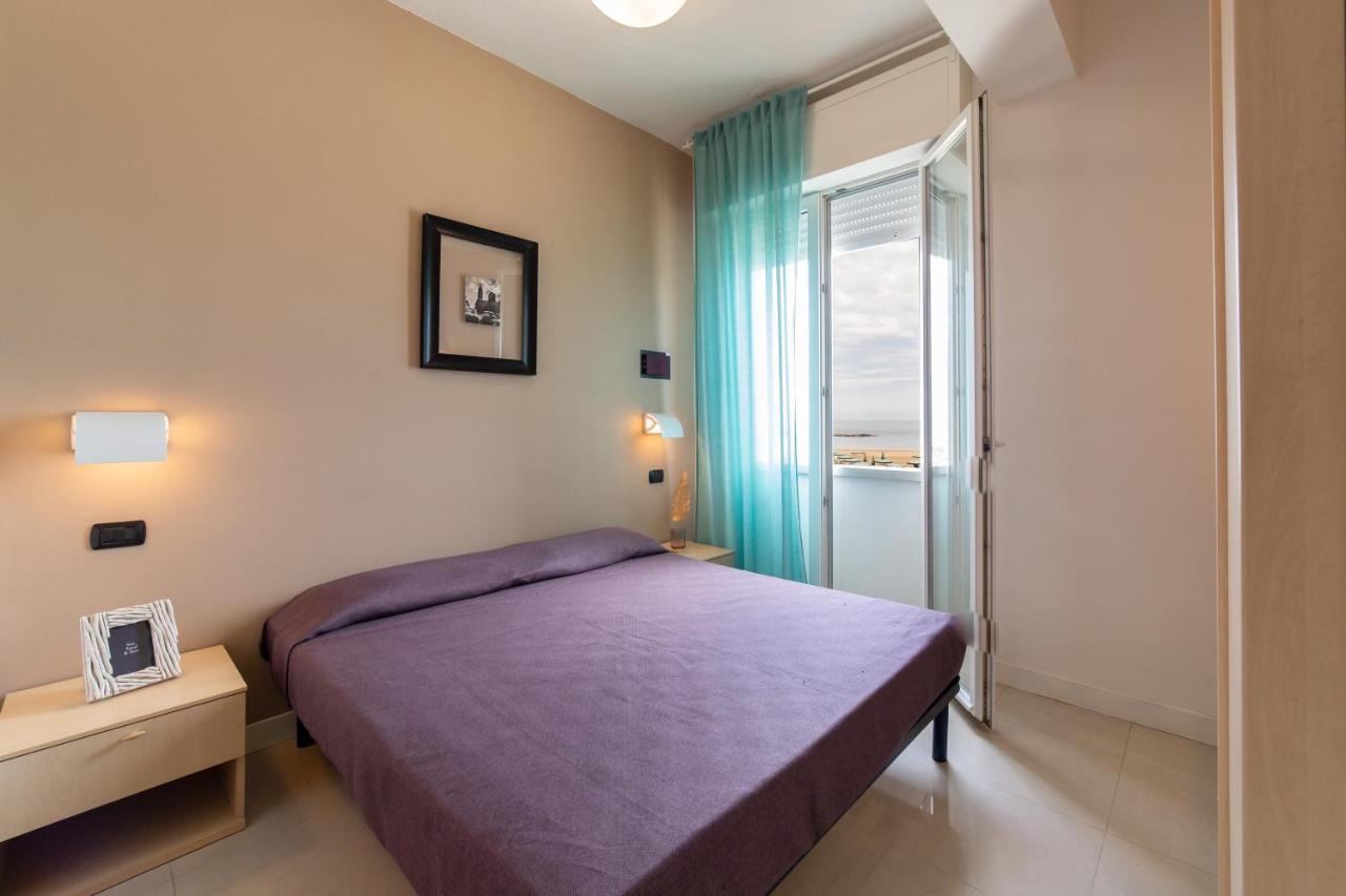 Sun Beach Residence Римини Экстерьер фото