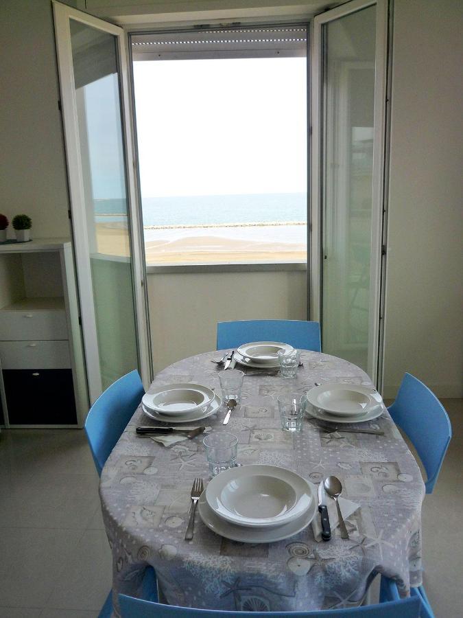 Sun Beach Residence Римини Экстерьер фото