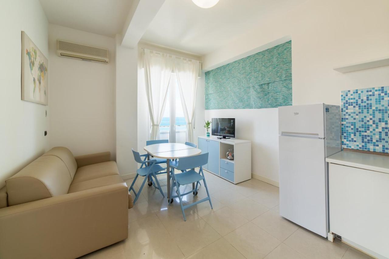 Sun Beach Residence Римини Экстерьер фото