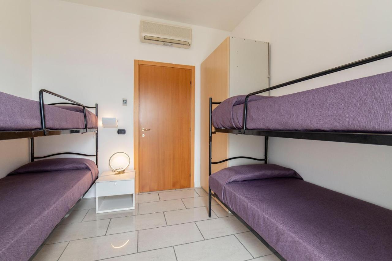 Sun Beach Residence Римини Экстерьер фото